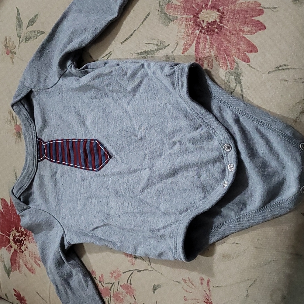 Circo 6-9 month onesie